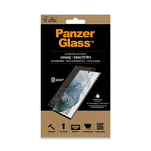 Заредете изображение във визуализатора на галерията – PanzerGlass E2E Microfracture antibacterial glass for Samsung Galaxy S22 Ultra - with black frame
