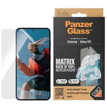 Заредете изображение във визуализатора на галерията – PanzerGlass Ultra-Wide Fit tempered glass with D3O® with applicator for Samsung Galaxy S24
