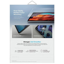 Заредете изображение във визуализатора на галерията – Uniq Optix Clear tempered glass with applicator for iPad Pro 13" 2024
