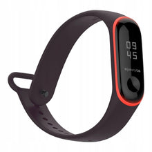 Заредете изображение във визуализатора на галерията – Tech-Protect Smooth case for Xiaomi Mi Band 3/4 - black and red
