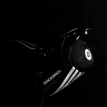 Заредете изображение във визуализатора на галерията – Rockbros C28 bicycle bag under the saddle - black
