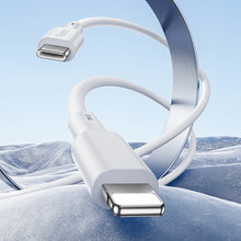 Заредете изображение във визуализатора на галерията – Benks Cable D45 - USB to Lightning - 2,4A 1,2 metres white
