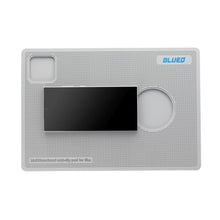 Заредете изображение във визуализатора на галерията – BLUEO tempered glass installation mat
