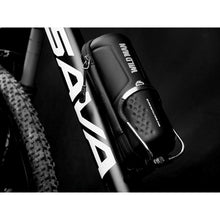Заредете изображение във визуализатора на галерията – WILDMAN traveling bag for bottle holder 0,8L E3 black
