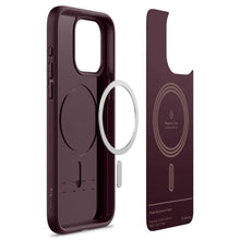 Заредете изображение във визуализатора на галерията – Caseology Parallax Mag case with MagSafe for iPhone 15 Pro Max - burgundy
