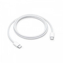 Заредете изображение във визуализатора на галерията – Оригинален кабел Apple USB C към C 60W MW493ZM/A A2795 1m (в блистер) - бял – снимка 2
