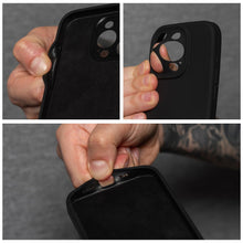 Заредете изображение във визуализатора на галерията – Case SILICONE 2mm for IPHONE 17 Pro Max black
