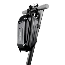 Заредете изображение във визуализатора на галерията – WILDMAN traveling bag for scooter waterproof 2L TS8 black
