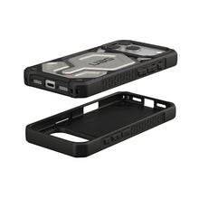 Заредете изображение във визуализатора на галерията – UAG Urban Armor Gear case MONARCH PRO compatible with MagSafe for IPHONE 17 Pro titanium
