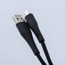 Заредете изображение във визуализатора на галерията – FORCELL F-ENERGY C341 cable USB A to Micro USB QC3.0 2,4A 18W Silicone 1 m black
