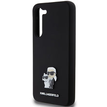 Заредете изображение във визуализатора на галерията – Original Pouch KARL LAGERFELD  hardcase Silicone Karl&amp;Choupette Metal Pin KLHCS24MSMHKCNPK for Samsung Galaxy S24 Plus black
