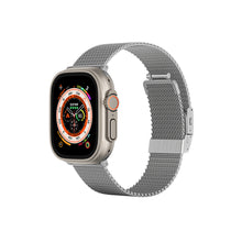Заредете изображение във визуализатора на галерията – Amazing Thing Band Titan Metal Band TM49SV for Apple Watch 49/45 silver
