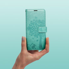 Заредете изображение във визуализатора на галерията – MEZZO Book case for MOTOROLA G06 tree green
