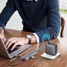 Заредете изображение във визуализатора на галерията – HUB Ugreen CM219 35574 with 4 USB-A 3.0 ports and USB-A 3.0 cable 1m - black
