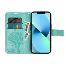 Заредете изображение във визуализатора на галерията – MEZZO Book case for MOTOROLA G06 tree green
