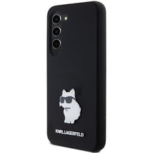 Заредете изображение във визуализатора на галерията – Original Pouch KARL LAGERFELD  hardcase Silicone Choupette Metal Pin KLHCS24SSMHCNPK for Samsung Galaxy S24 black
