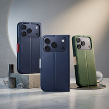 Заредете изображение във визуализатора на галерията – Flip case for iPhone 17 Split Book navy and cream
