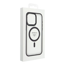 Заредете изображение във визуализатора на галерията – MATTE MAG COVER case compatible with MagSafe for IPHONE 17 black
