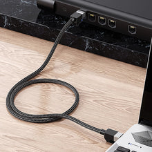 Заредете изображение във визуализатора на галерията – Ugreen NW153 Ethernet RJ45 Cat8 Cable Copper Core 1.5m - Black
