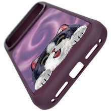 Заредете изображение във визуализатора на галерията – NIMMY case BIG EYED LYING CREAM CAT compatible with MagSafe for IPHONE 18 Pro/17 Pro purple
