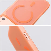 Заредете изображение във визуализатора на галерията – Case for iPhone 18 Pro Max / 17 Pro Max Go Orange compatible with MagSafe orange
