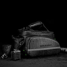 Заредете изображение във визуализатора на галерията – Rockbros A6-6 bicycle bag for trunk, 35 l, with fold-out pockets - black
