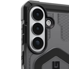 Заредете изображение във визуализатора на галерията – UAG Urban Armor Gear case PATHFINDER CLEAR MAGNET with built-in magnet for SAMSUNG S26 Plus ash black
