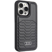 Заредете изображение във визуализатора на галерията – Audi Synthetic Leather case with MagSafe for iPhone 13 Pro / 13 - black
