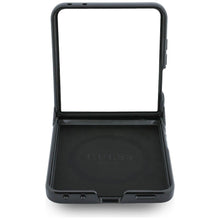 Заредете изображение във визуализатора на галерията – GUESS case for SAMSUNG GALAXY Z FLIP 8 compatible with MagSafe (4G Classic) brown
