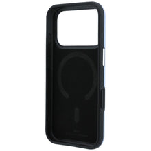 Заредете изображение във визуализатора на галерията – BMW case for IPHONE 18 Pro/17 Pro compatible with MagSafe (Sign Deboss Quilted W/ Metal Logo) blue
