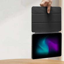 Заредете изображение във визуализатора на галерията – ESR Rebound Magnetic case for iPad Pro 12.9'' 4/5/6 2020-2022 / Air 13'' 2024 - black
