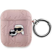 Заредете изображение във визуализатора на галерията – Karl Lagerfeld Monogram Karl &amp; Choupette Head case for AirPods 1 / 2 - pink
