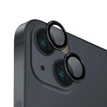 Заредете изображение във визуализатора на галерията – Uniq Optix Glass Aluminum Camera Lens Protector for iPhone 14 / 14 Plus Camera Lens with Applicator - Black
