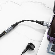 Заредете изображение във визуализатора на галерията – Adapter AUX Lighnting to Jack 3,5 mm Hoco 0,12 m LS36A metal gray
