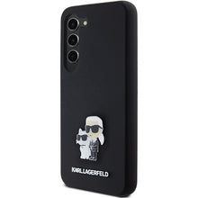 Заредете изображение във визуализатора на галерията – Original Pouch KARL LAGERFELD  hardcase Silicone Karl&amp;Choupette Metal Pin KLHCS24SSMHKCNPK for Samsung Galaxy S24 black
