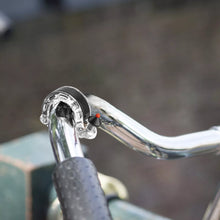 Заредете изображение във визуализатора на галерията – Rockbros 34210028002 Q-shaped bicycle bell - transparent
