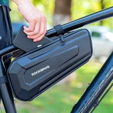 Заредете изображение във визуализатора на галерията – Rockbros B66 waterproof bicycle bag for frame - black
