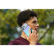 Заредете изображение във визуализатора на галерията – ZAGG case MILAN SNAP compatible with MagSafe for IPHONE 17 Pro Max raven feather
