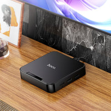 Заредете изображение във визуализатора на галерията – HOCO TV box WiFi HD DQ08 black
