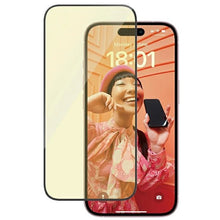Заредете изображение във визуализатора на галерията – PanzerGlass Ultra-Wide Fit Tempered Glass with Glare and Blue Light Filter with Positioner for iPhone 15
