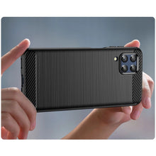 Заредете изображение във визуализатора на галерията – Tech-Protect TPUCarbon case for Samsung Galaxy M33 5G - black
