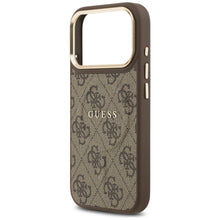Заредете изображение във визуализатора на галерията – GUESS case for IPHONE 17 Pro compatible with MagSafe GUHMP17LP4MSEGCW (PU 4G W/ Classic) brown
