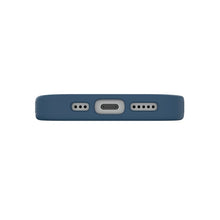 Заредете изображение във визуализатора на галерията – ZAGG case MANHATTAN SNAP compatible with MagSafe for IPHONE 17 ocean abyss
