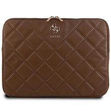 Заредете изображение във визуализатора на галерията – Guess Quilted 4G cover for a 14" laptop - brown
