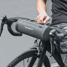 Заредете изображение във визуализатора на галерията – Rockbros AS-051 waterproof handlebar bag - black
