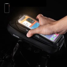Заредете изображение във визуализатора на галерията – WILDMAN traveling bag for bike handlebars with zipper 0,5L (4 &quot;- 7&quot;) X3 black

