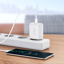 Заредете изображение във визуализатора на галерията – Ugreen US264 60518 USB-C / USB-C PD QC AFC cable 1m - white
