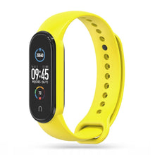 Заредете изображение във визуализатора на галерията – Tech-Protect IconBand strap for Xiaomi Mi Smart Band 5 / 6 / 7 / NFC - yellow
