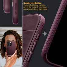 Заредете изображение във визуализатора на галерията – Caseology Parallax Mag case with MagSafe for iPhone 15 Pro Max - burgundy
