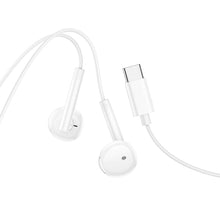 Заредете изображение във визуализатора на галерията – HOCO wire earphones Type C with microphone M95 white
